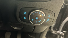 Ford Fiesta 1.1 Zetec 3dr Petrol Hatchback